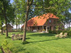 Bommertsweg 1 Sleen - zomer 2016