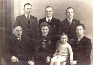 Gommer, Derk en Renting, Rika - gezin